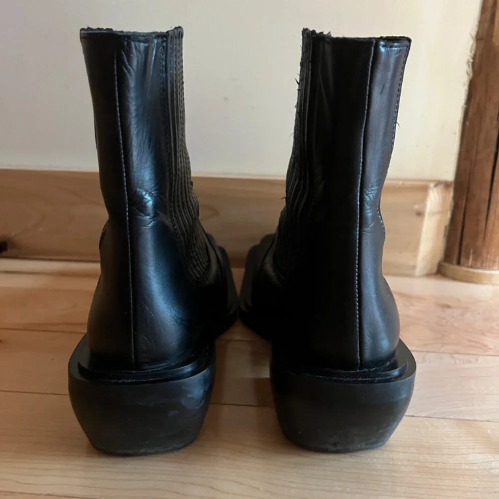 ALOHAS Leather Ranch Boots - Picture 3 of 6